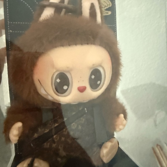 Labubu - Picture 3 of 5